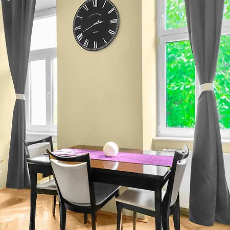 Davidov Stays Danube Vienne Chambre photo